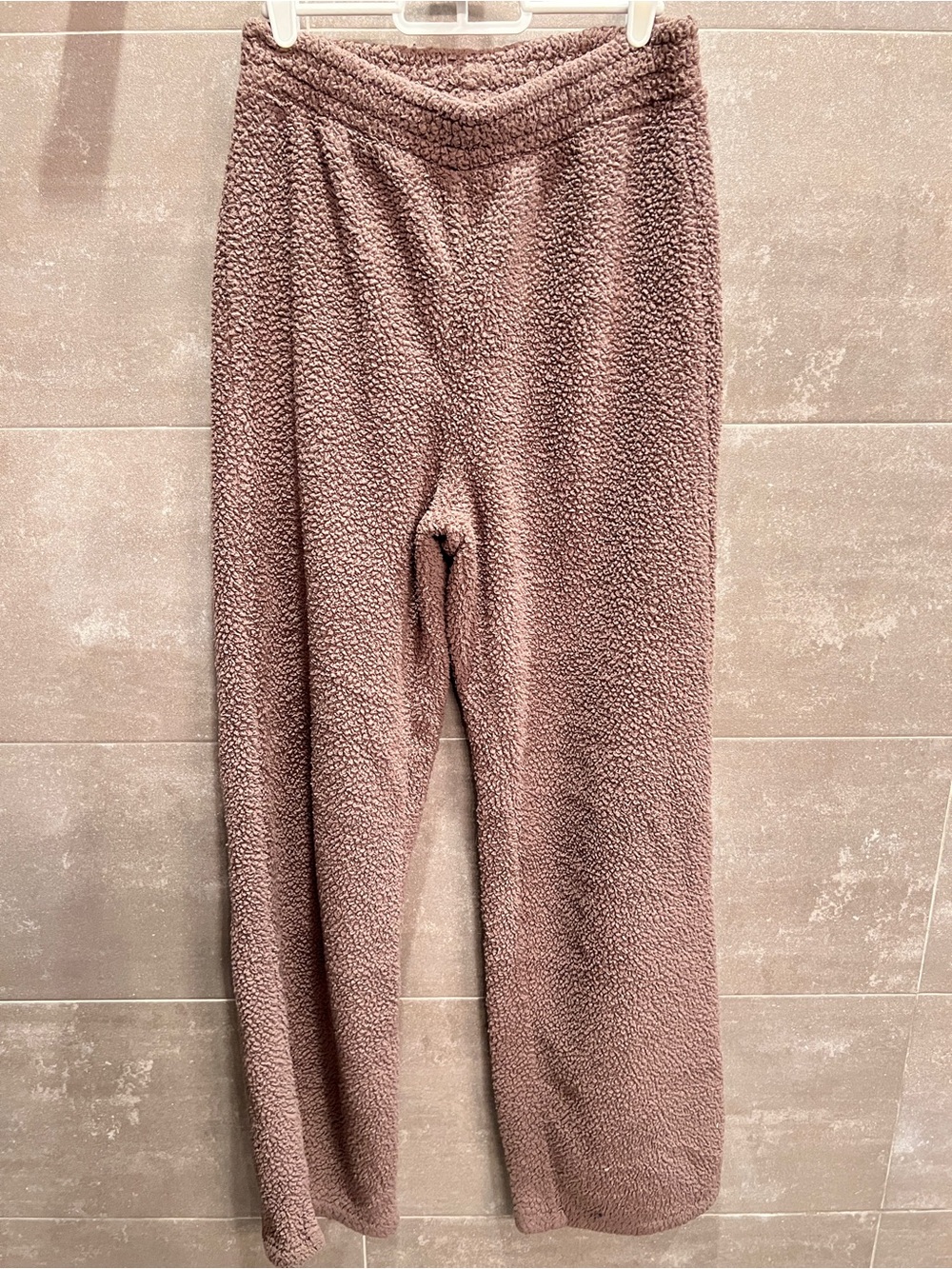 Gap Cozy Plush Lounge Pants in Taupe - Small Tall